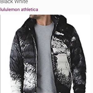 Lululemon Athletica Men's Black and White Puffer Jacket